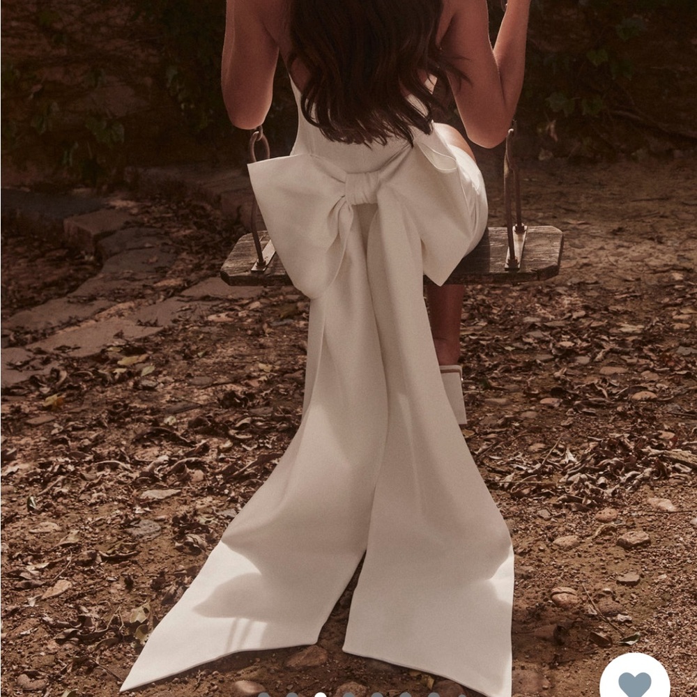 Meshki Meredeth Strapless Bow Mini Dress